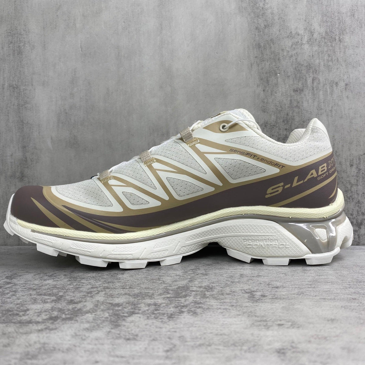 SALOMON XT-6