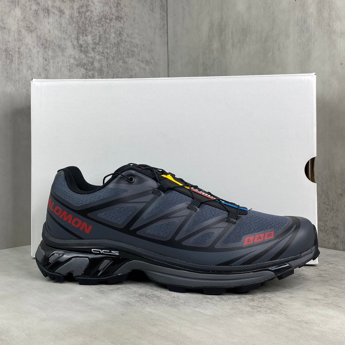 SALOMON XT-6