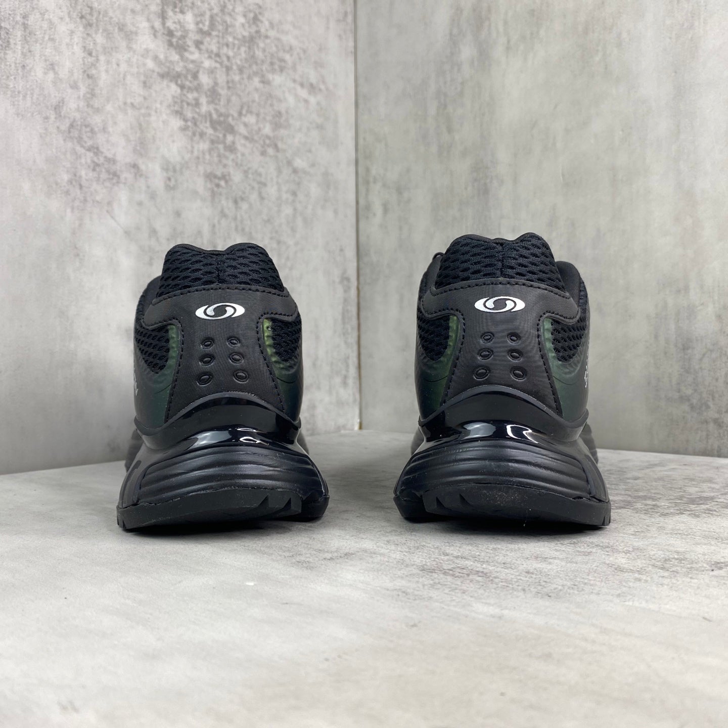 SALOMON XT-WHISPER