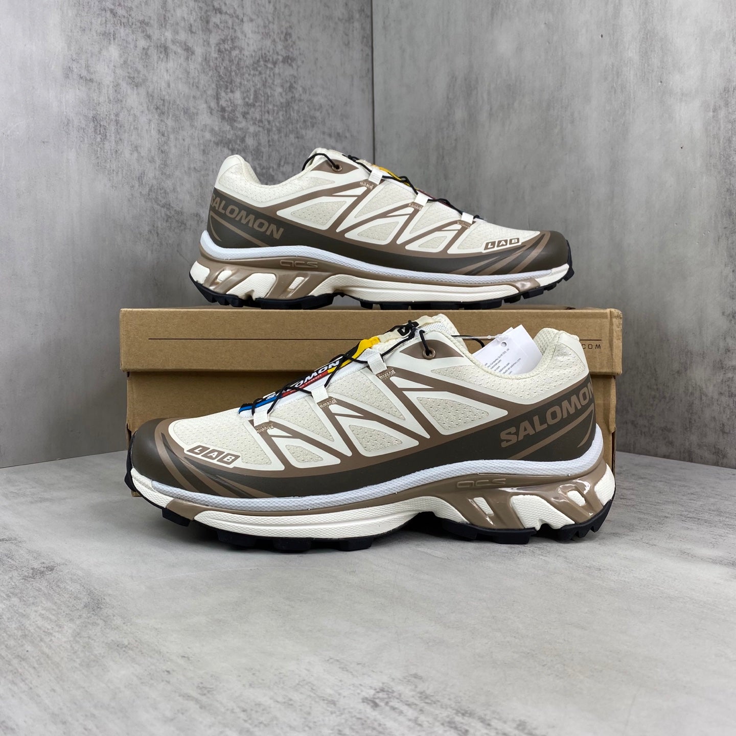 SALOMON XT-6