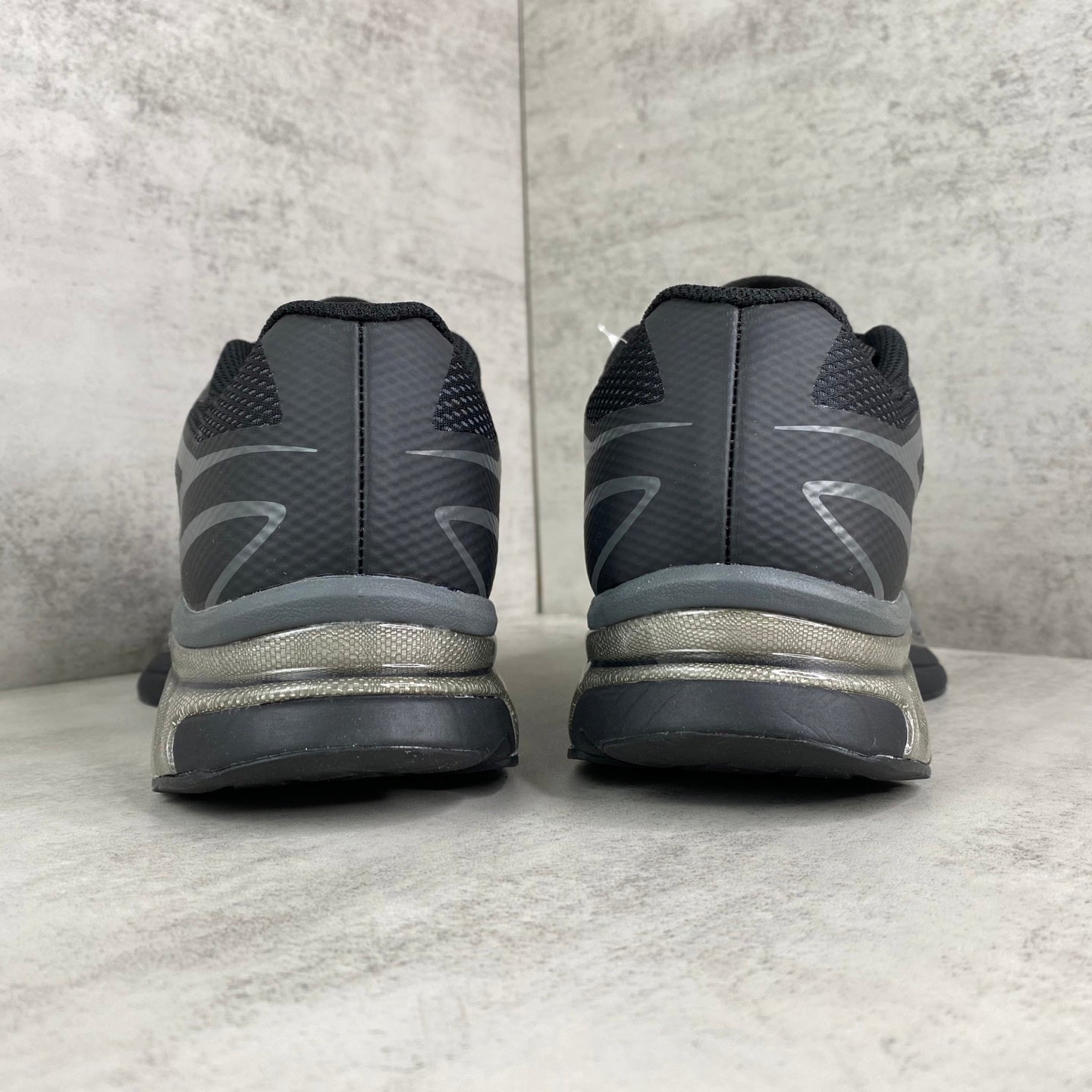 SALOMON x MAISON MARGIE XT-6 MM6