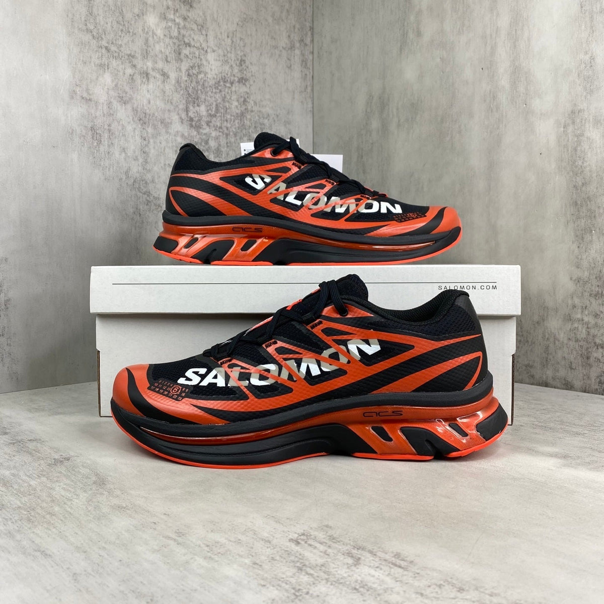 SALOMON x MAISON MARGIE XT-6 MM6