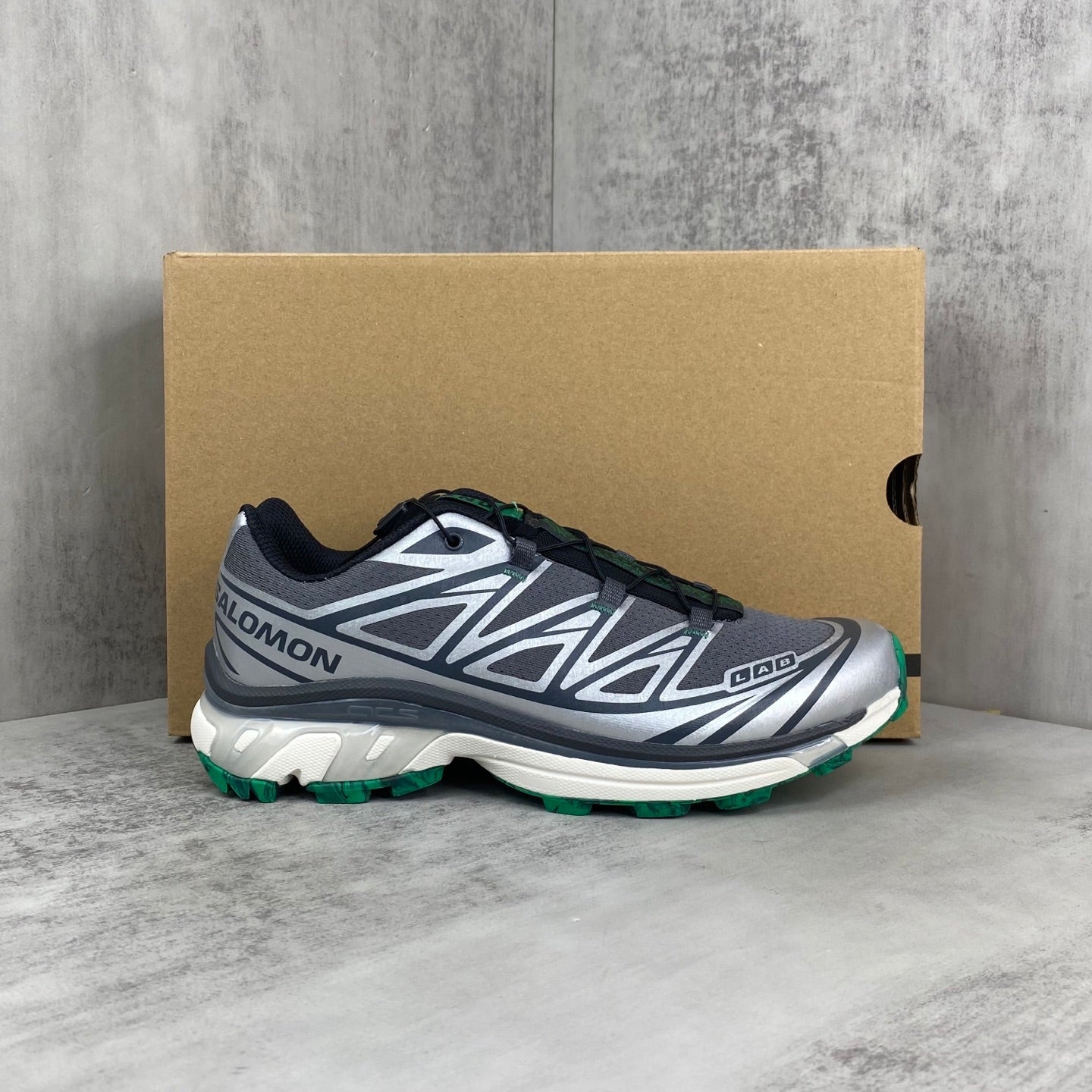 SALOMON XT-6