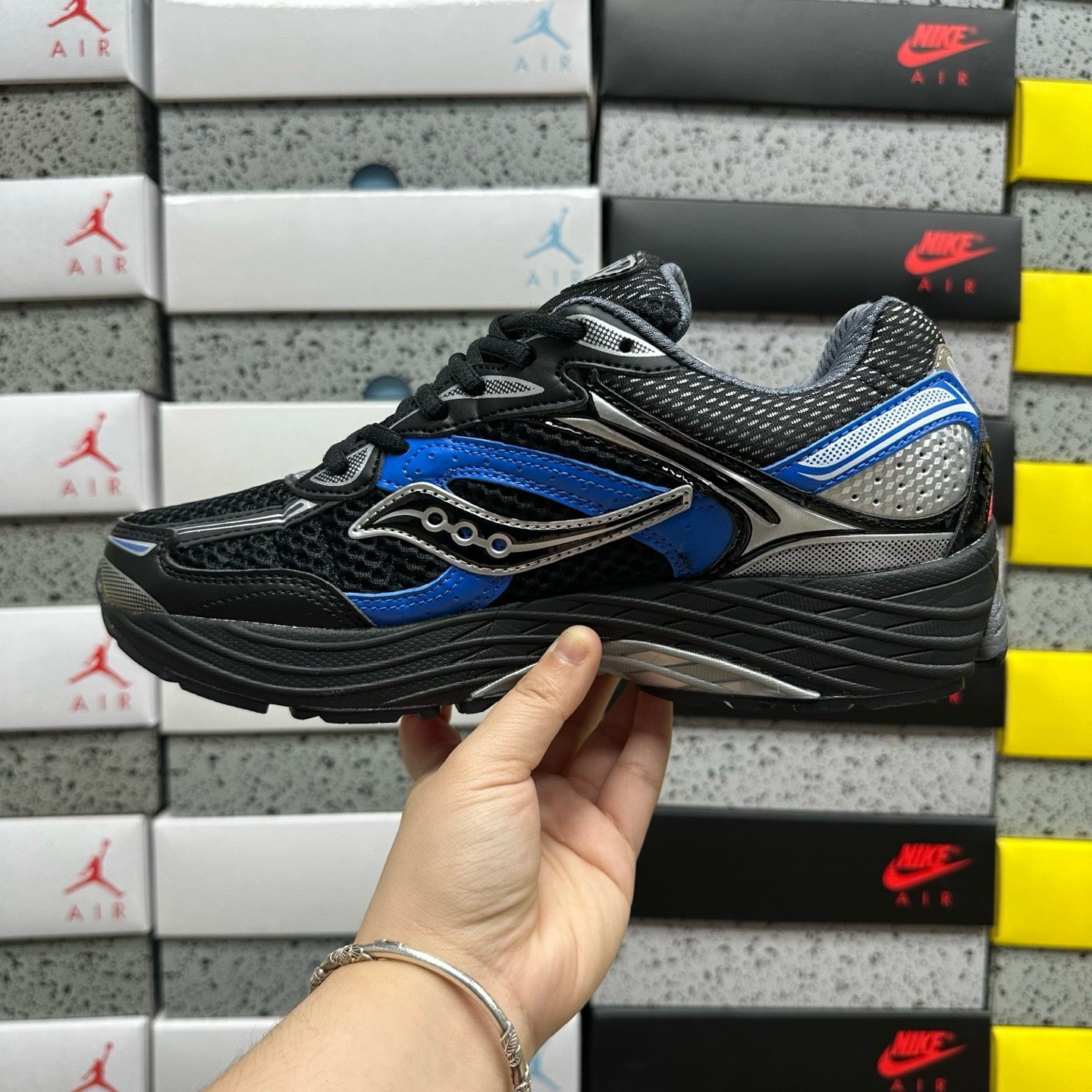 Saucony Omni 9