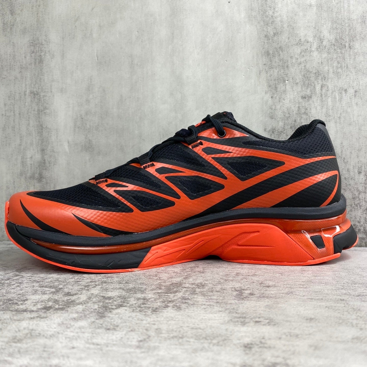 SALOMON x MAISON MARGIE XT-6 MM6