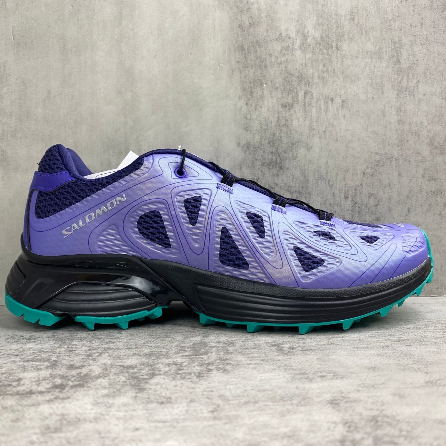 SALOMON XT-WHISPER