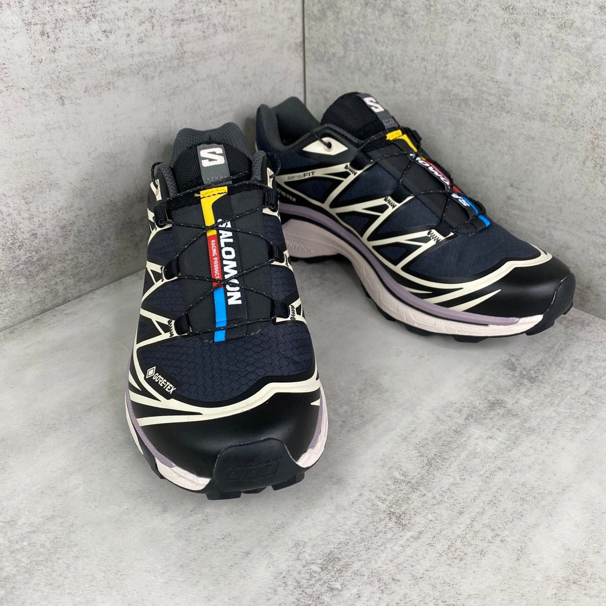SALOMON XT-6