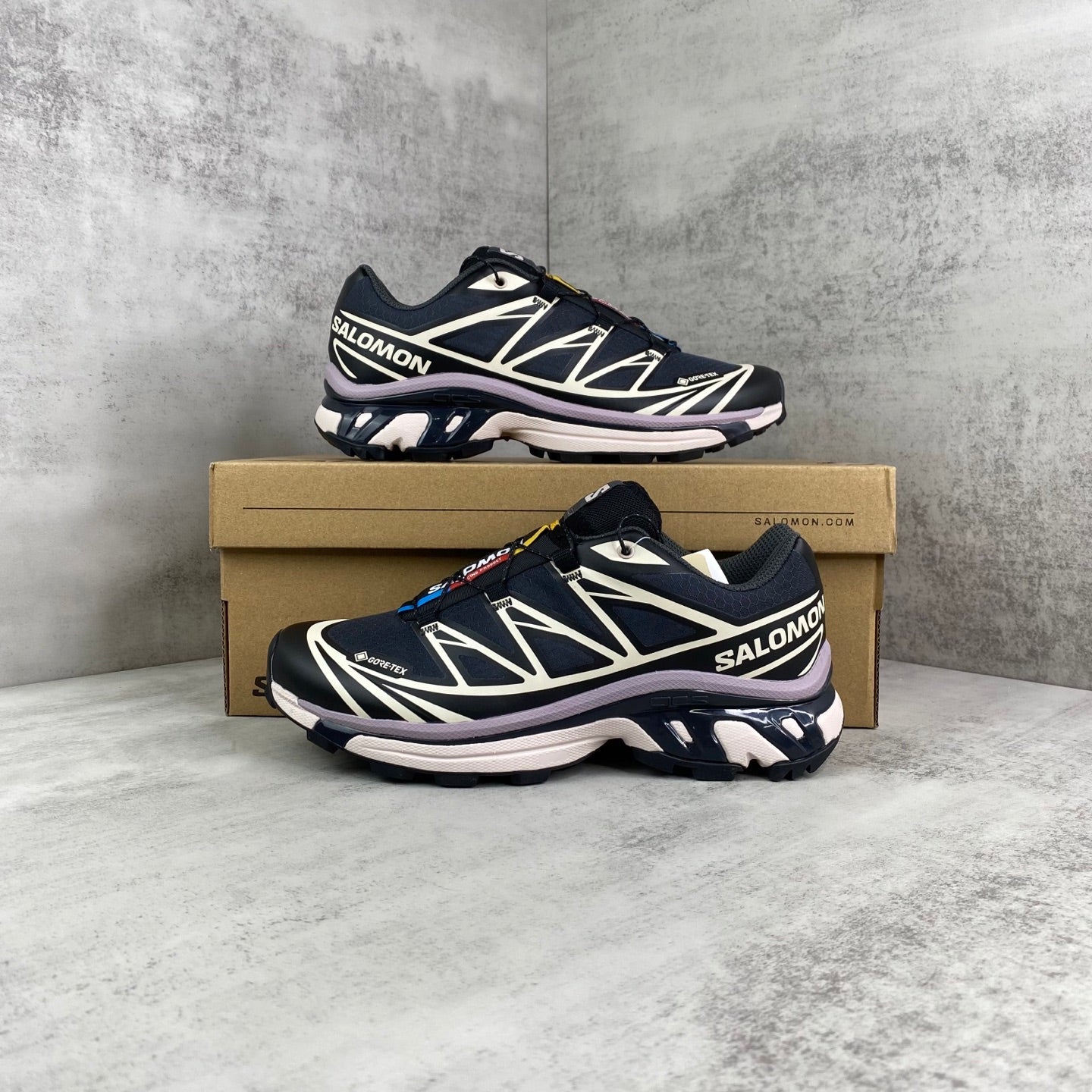 SALOMON XT-6