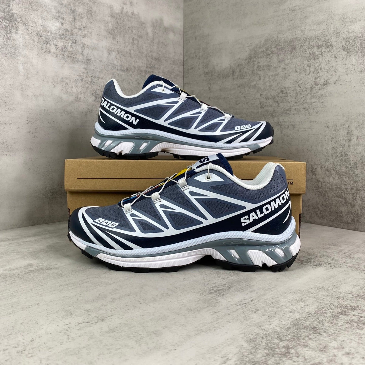 SALOMON XT-6