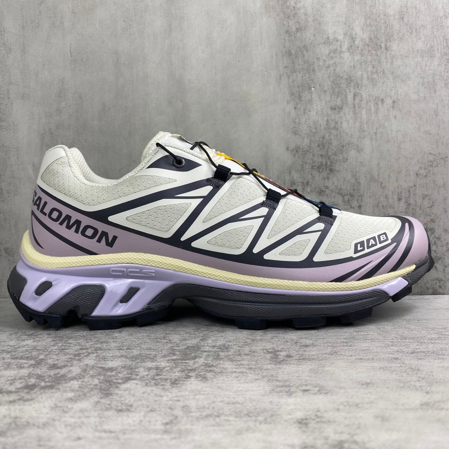 SALOMON XT-6