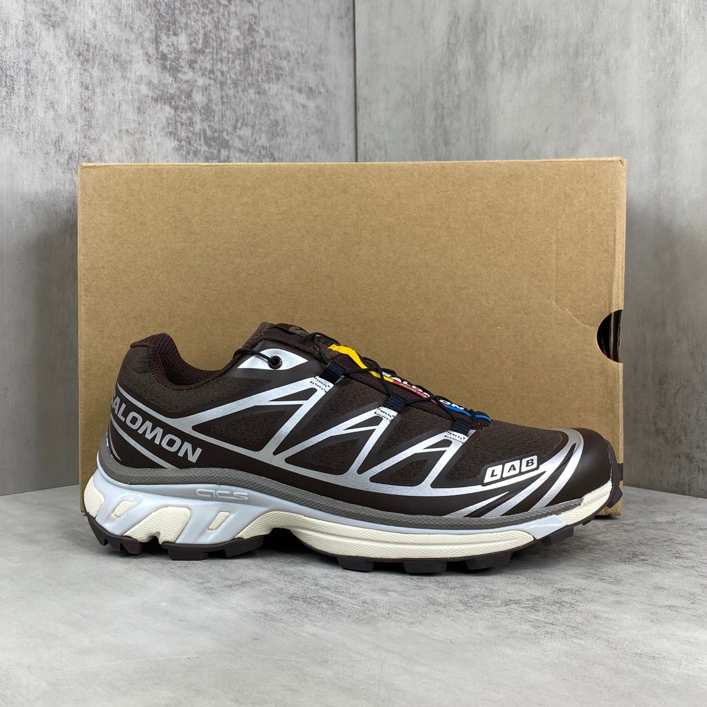 SALOMON XT-6