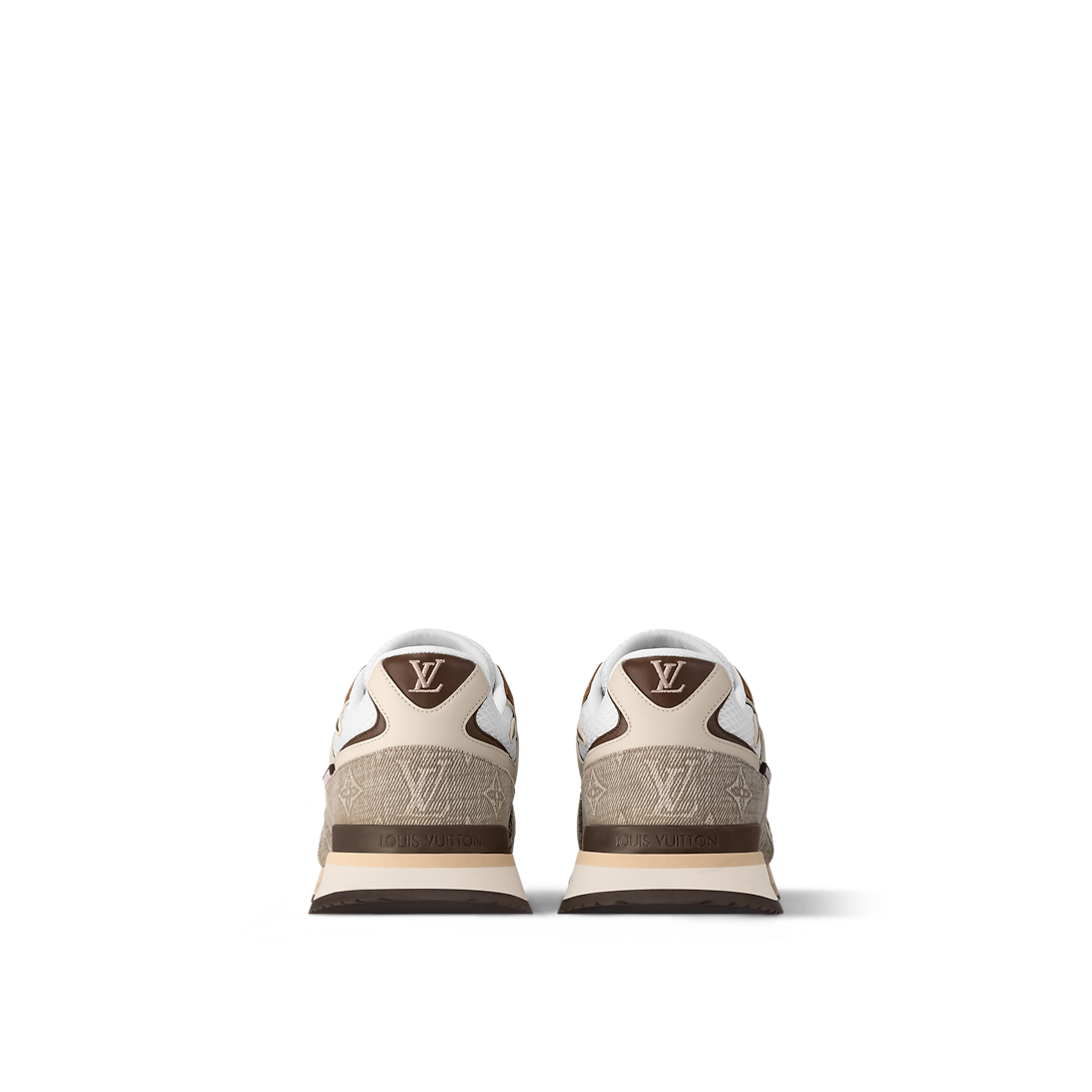 Sneaker Run Away