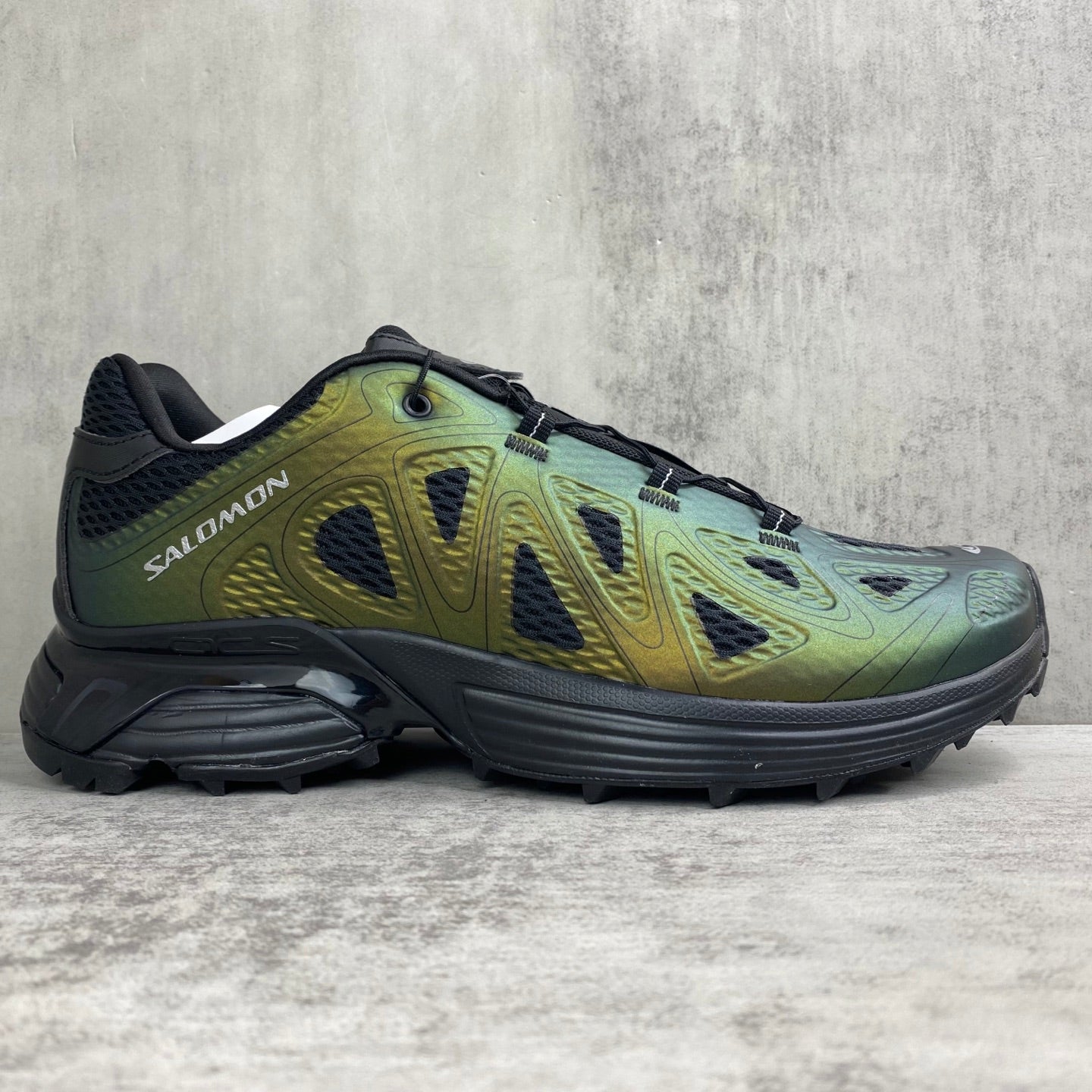 SALOMON XT-WHISPER