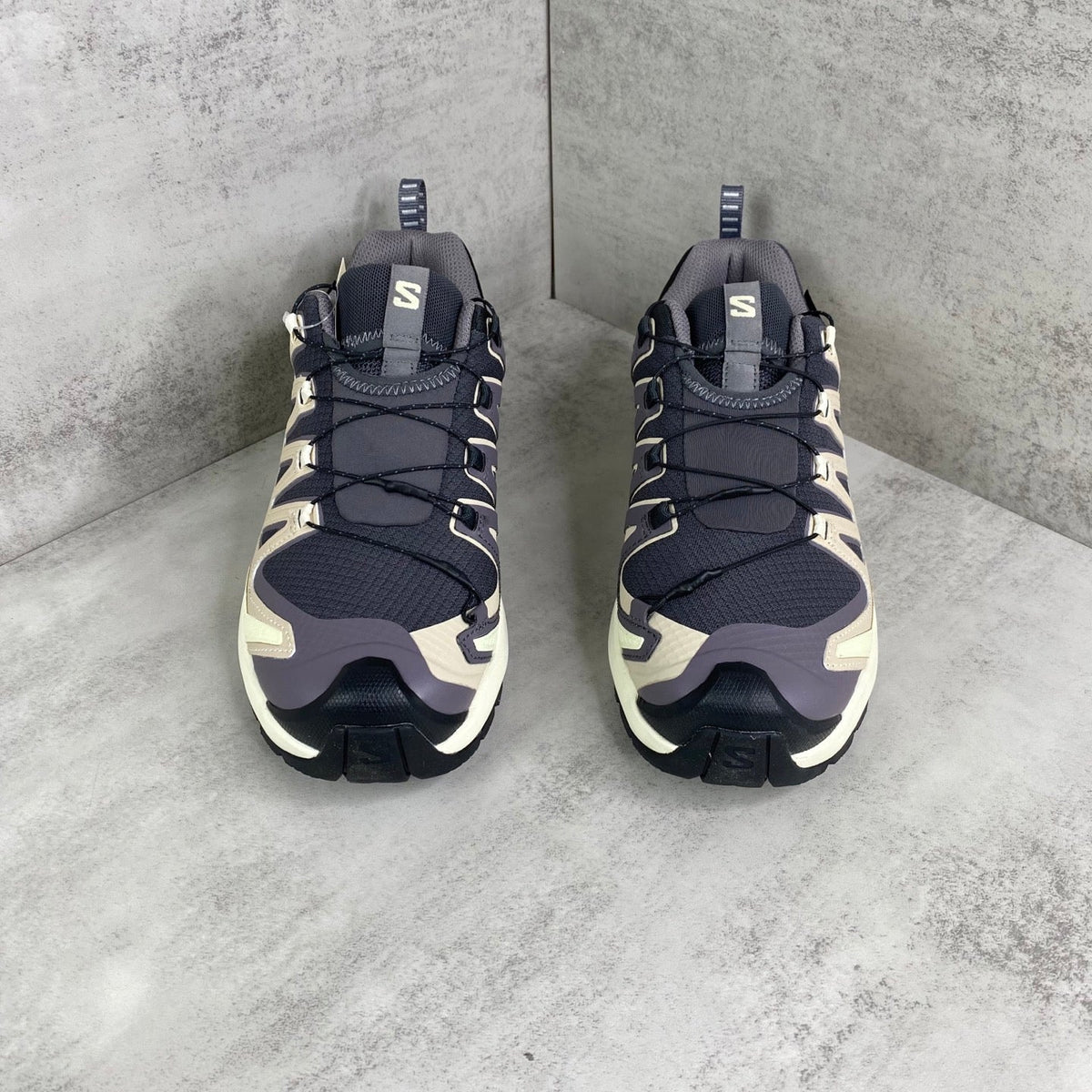 SALOMON XA-PRO 3D V9-GTX