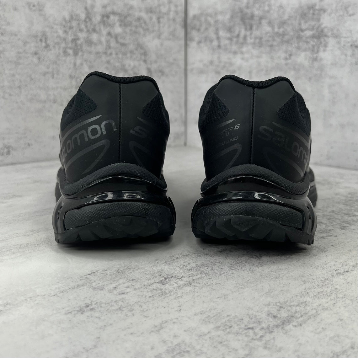 SALOMON XT-6