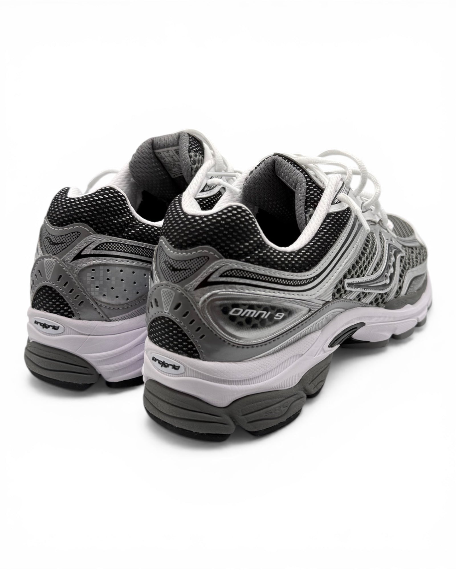 Saucony Omni 9 "Grey Silver"