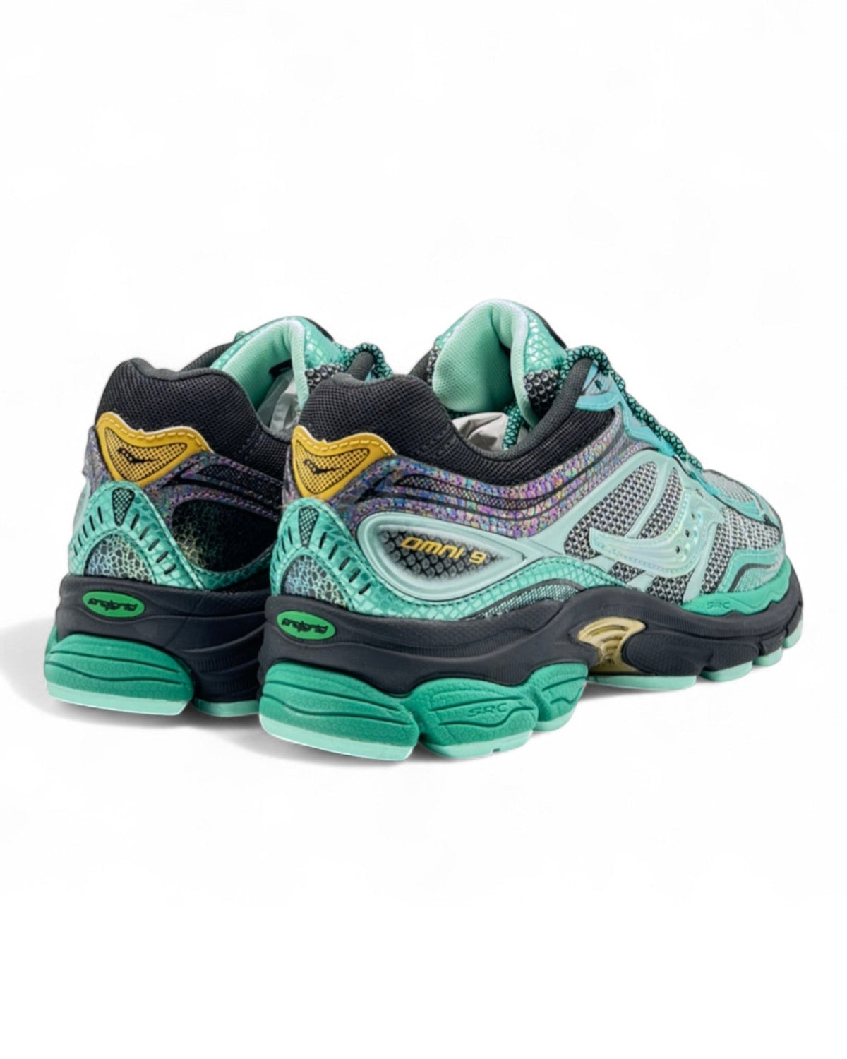 Saucony Omni 9 "Green Glow"