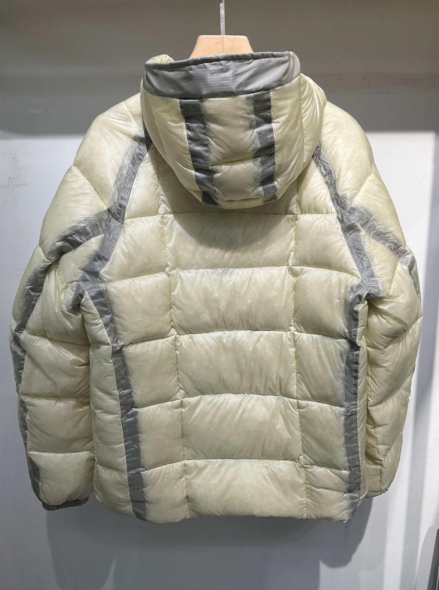 Doudoune capuche CP S25 - Beige