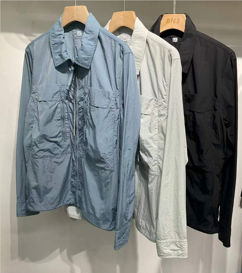 Gilet CP S26 - Sans capuche Modèle 2