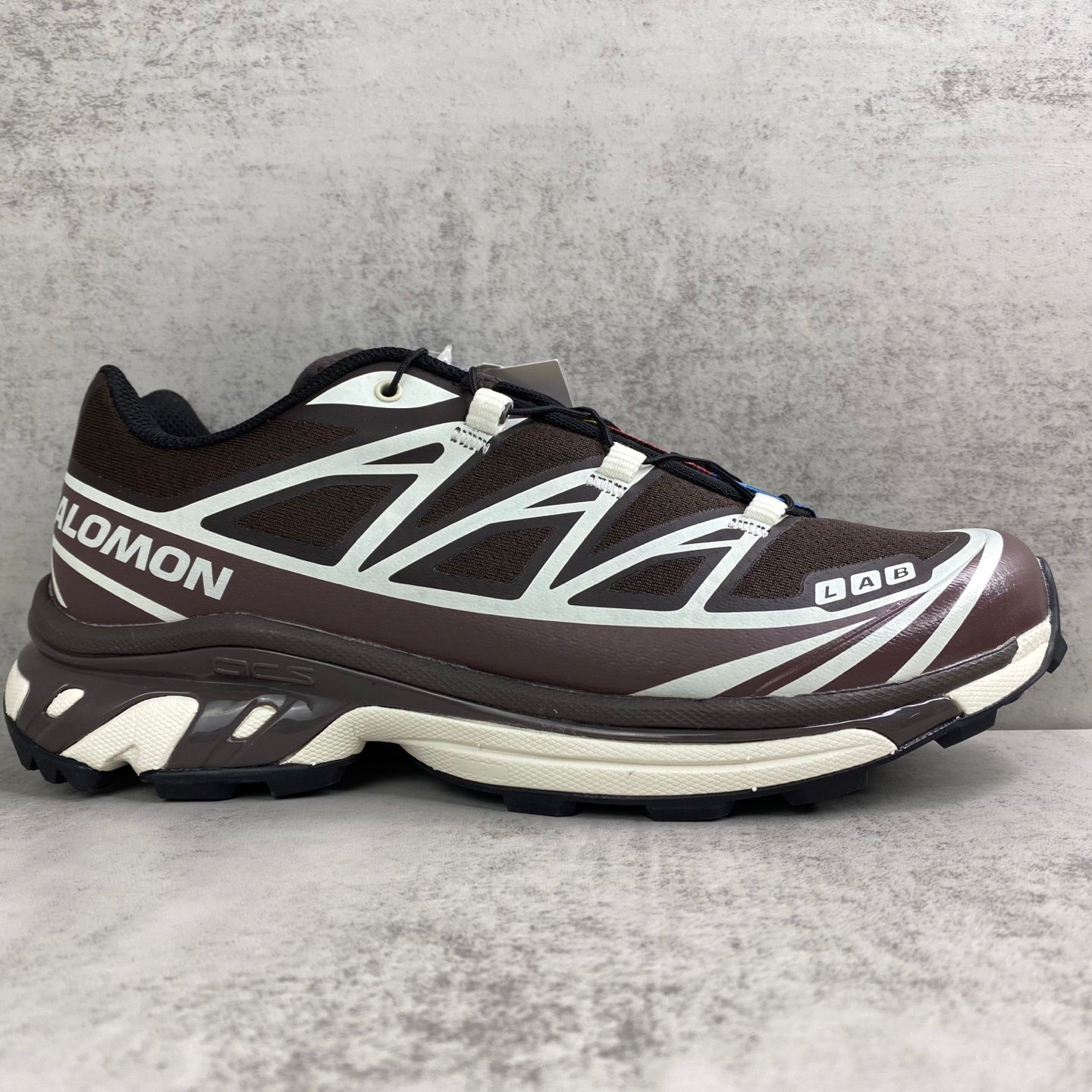 SALOMON XT-6