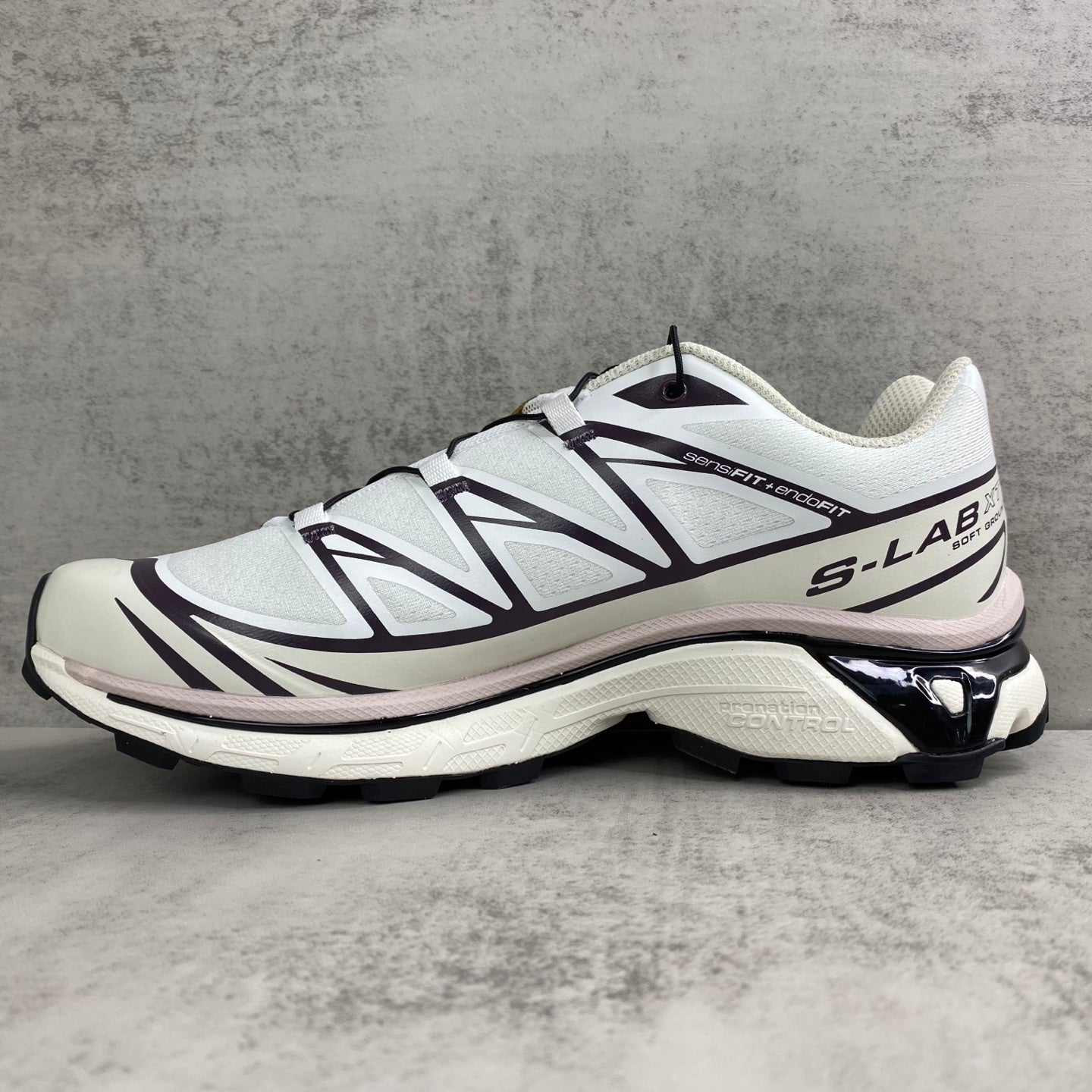 SALOMON XT-6