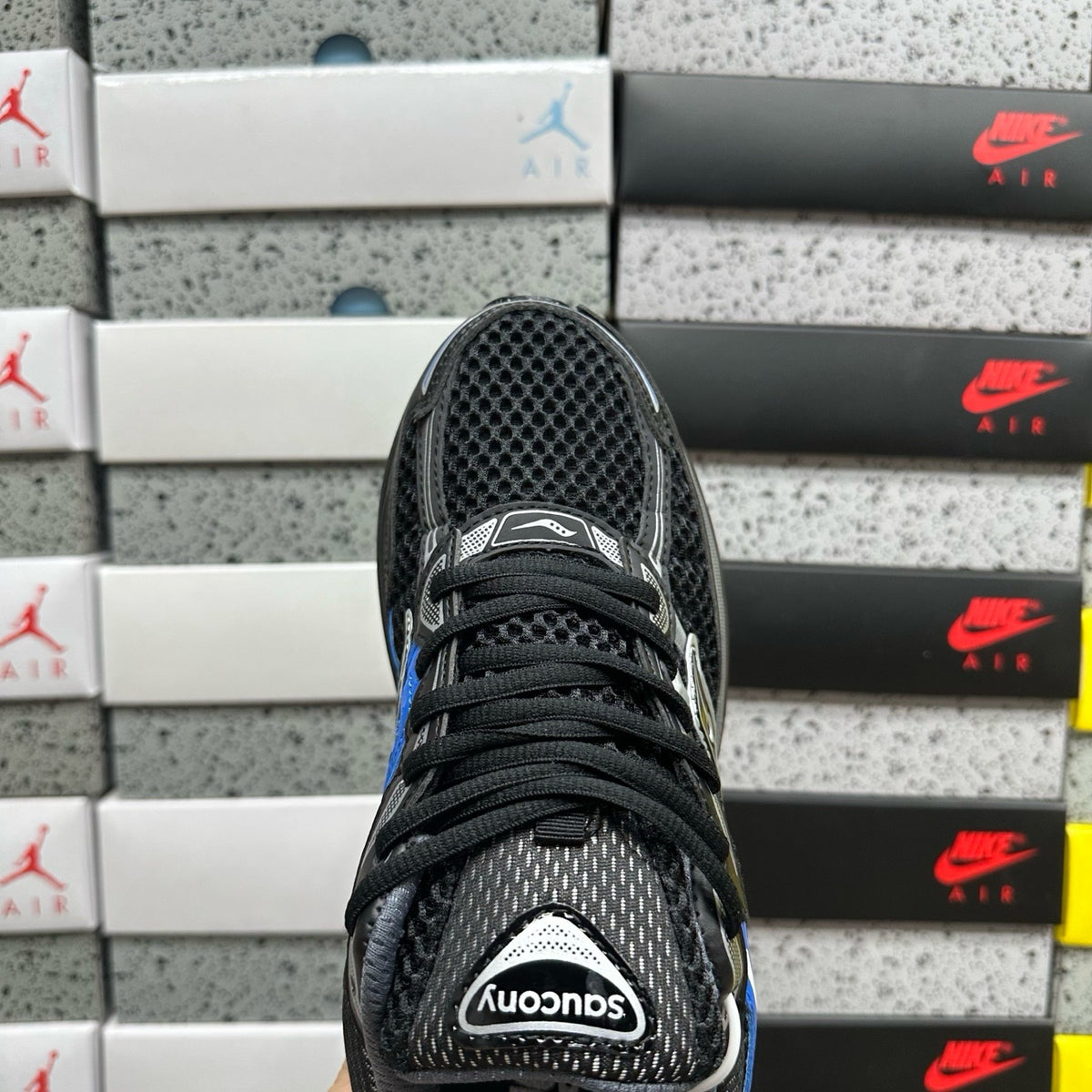 Saucony Omni 9