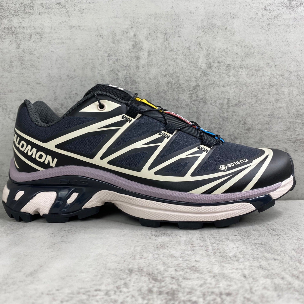 SALOMON XT-6