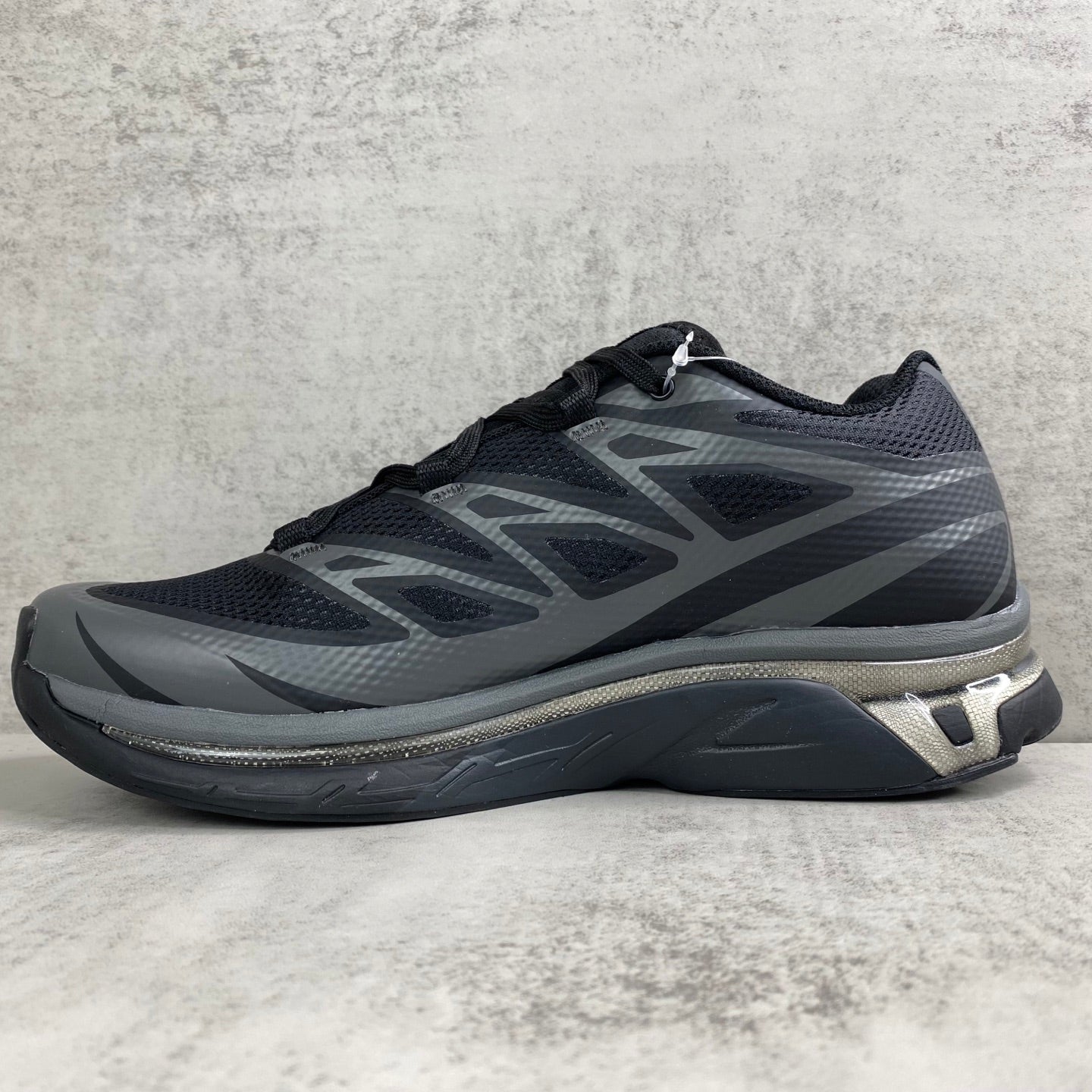 SALOMON x MAISON MARGIE XT-6 MM6