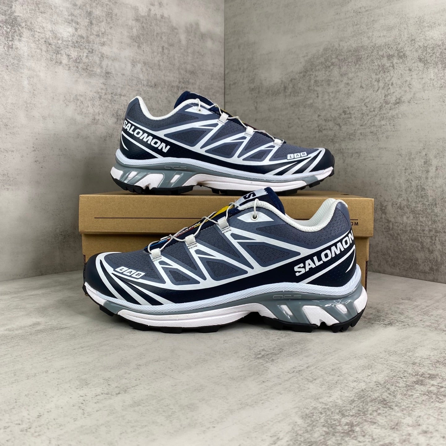 SALOMON XT-6
