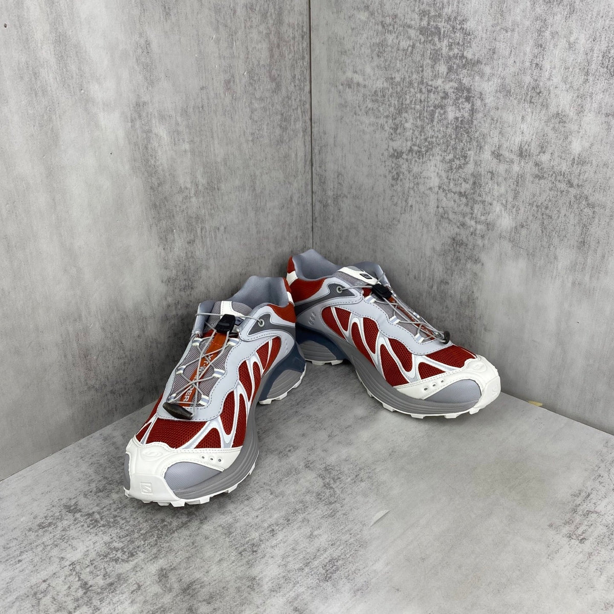 SALOMON XT-WHISPER
