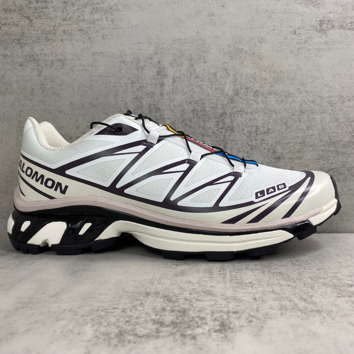SALOMON XT-6