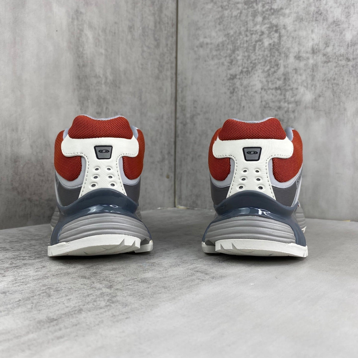 SALOMON XT-WHISPER