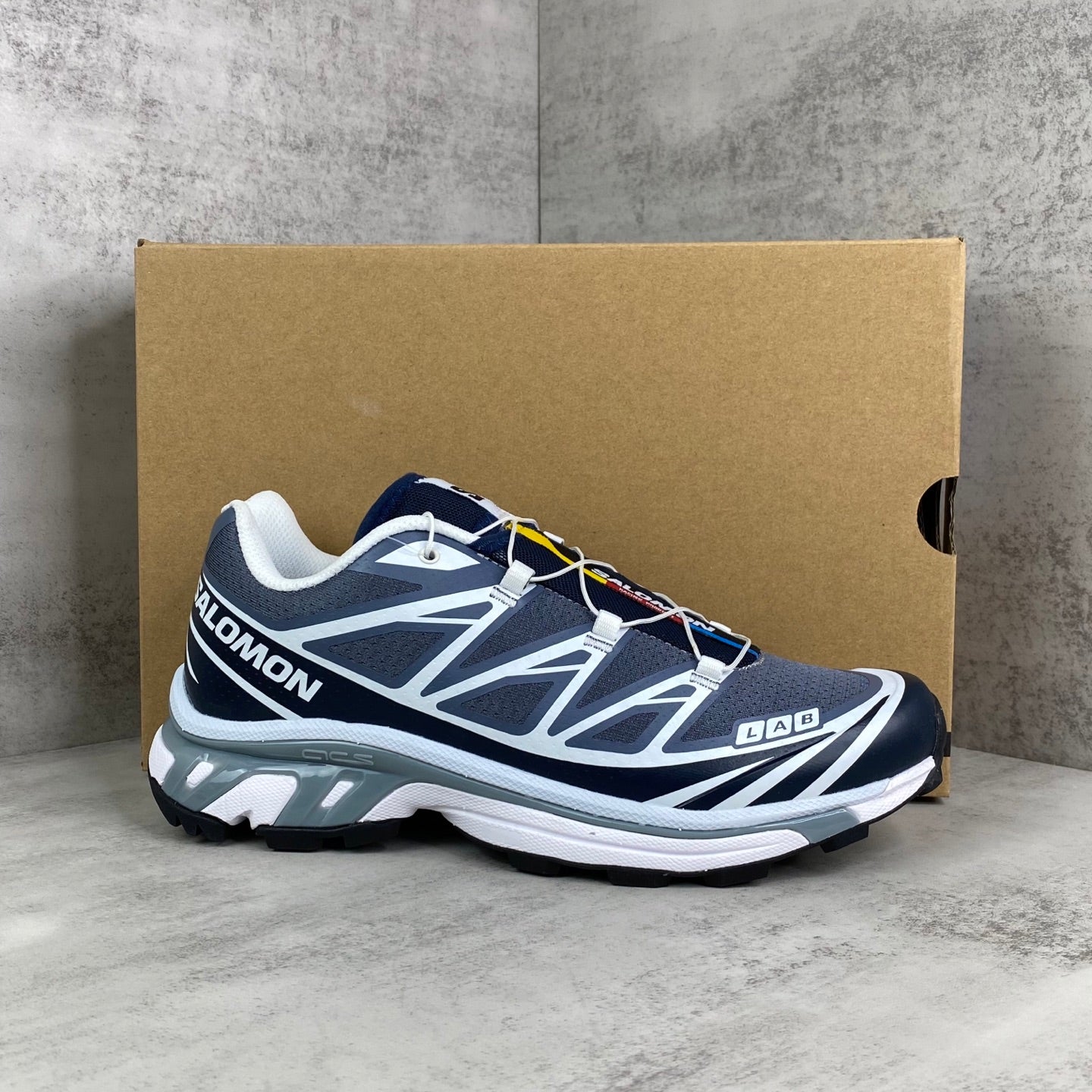 SALOMON XT-6