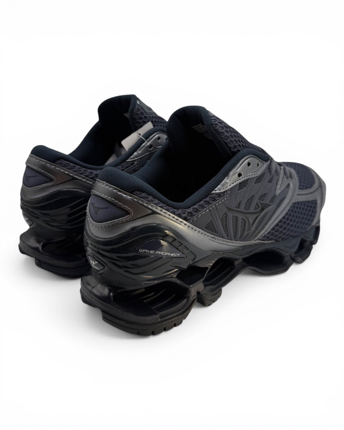 Mizuno Wave Prophecy "Odyssey Gray"