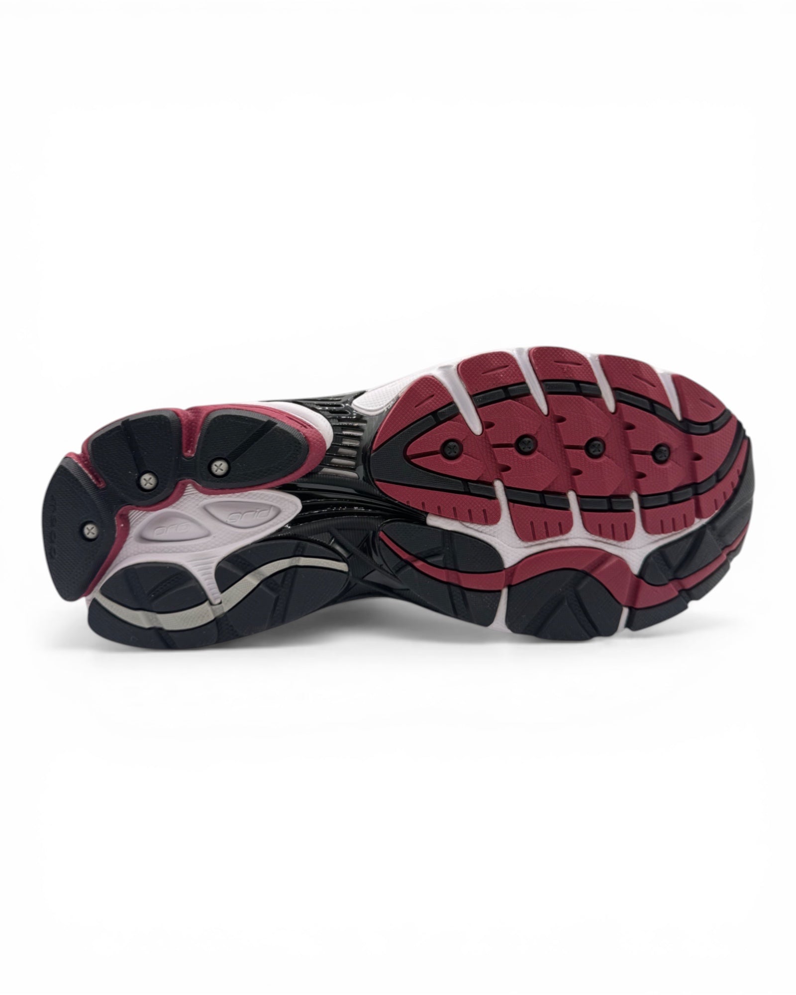 Saucony Omni 9 "Red Silver"