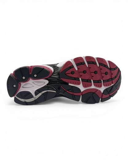 Saucony Omni 9 "Red Silver"