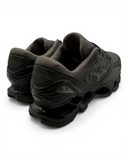 Mizuno Wave Prophecy "Iron Gate"