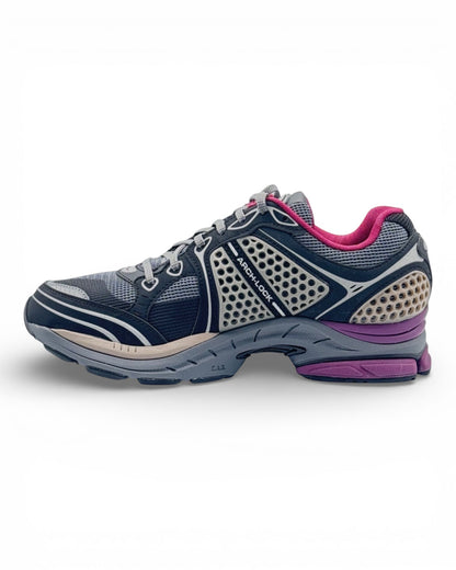 Saucony Triumph 4 "Winter Tech"