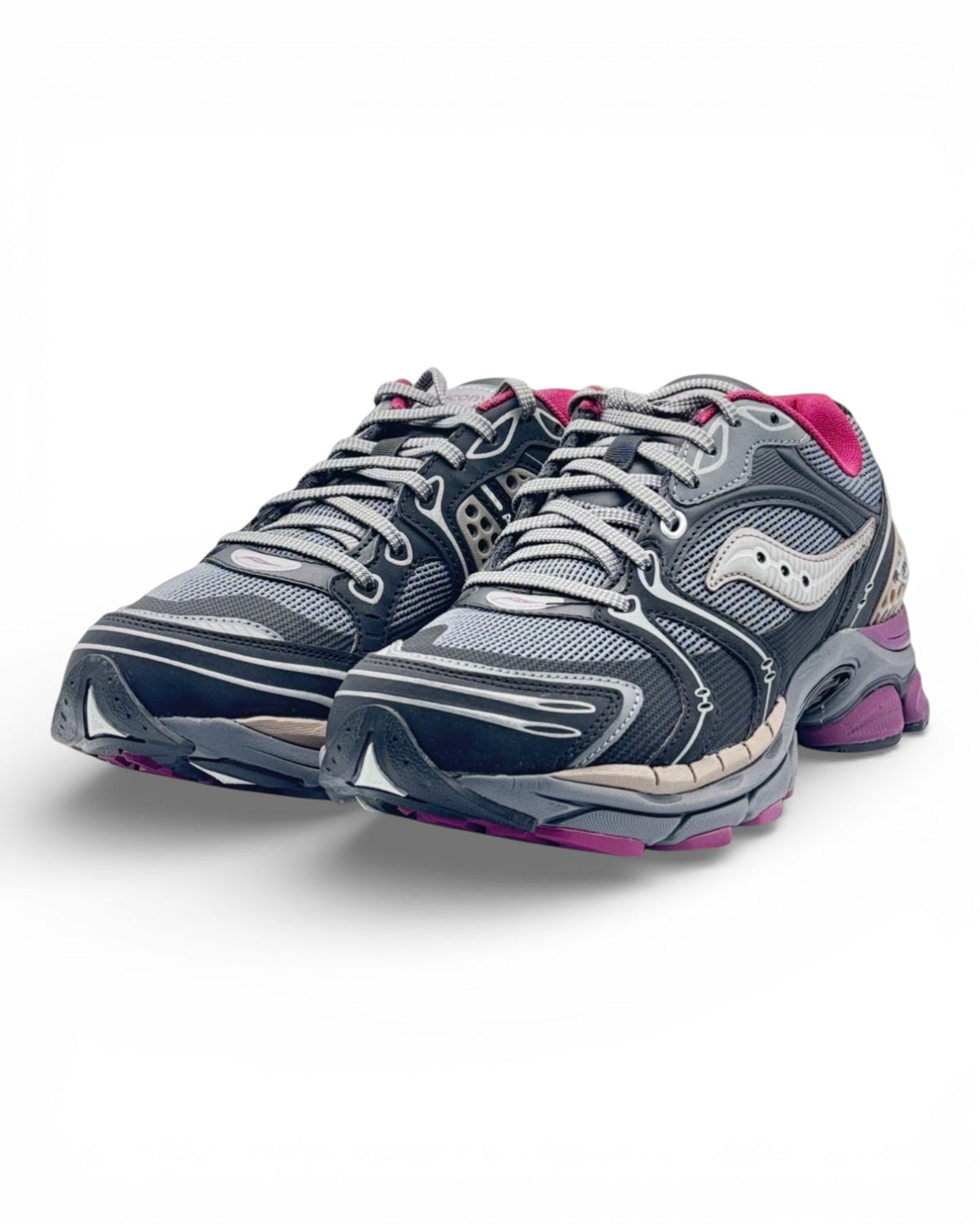 Saucony Triumph 4 "Winter Tech"