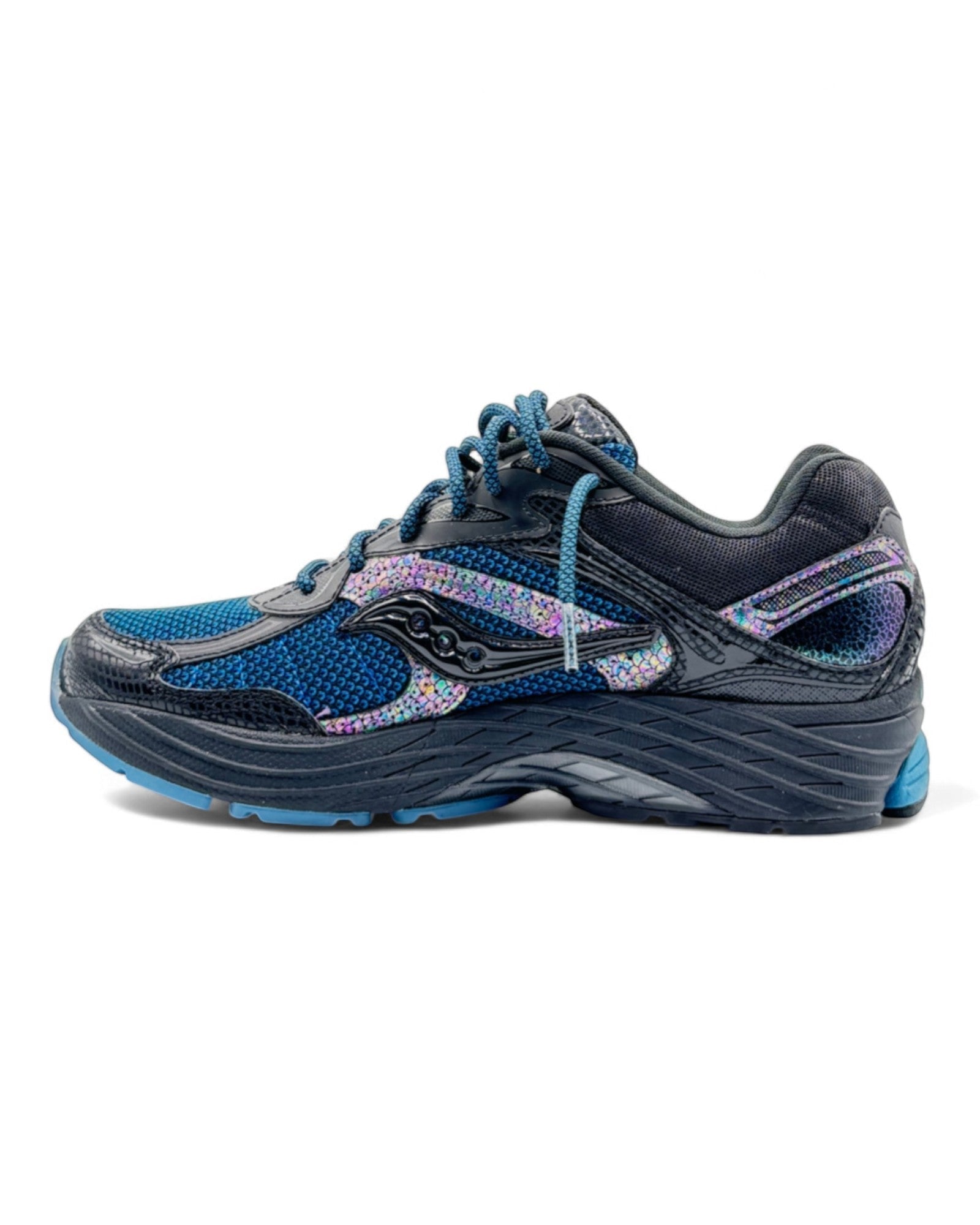 Saucony Omni 9 "Black Glow"