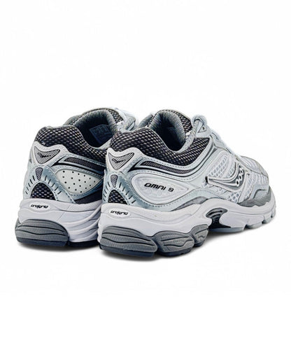 Saucony Omni 9 "Microchip"