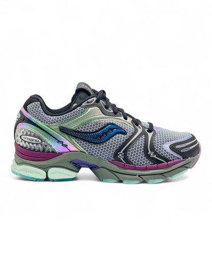 Saucony Triumph 4 "Holographique"