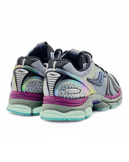 Saucony Triumph 4 "Holographique"