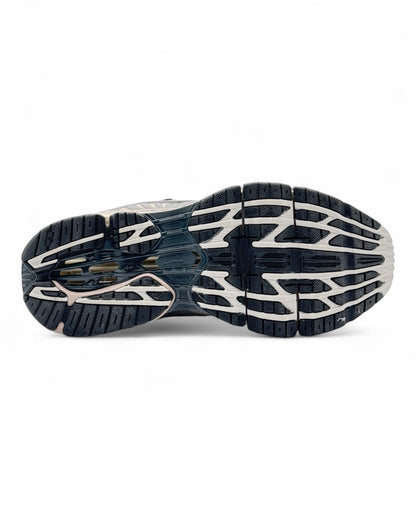 Mizuno Wave Prophecy LS "Silver Cloud"