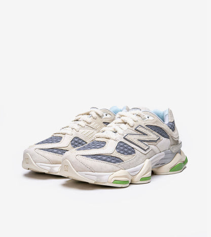 New Balance 9060 Bricks & Wood