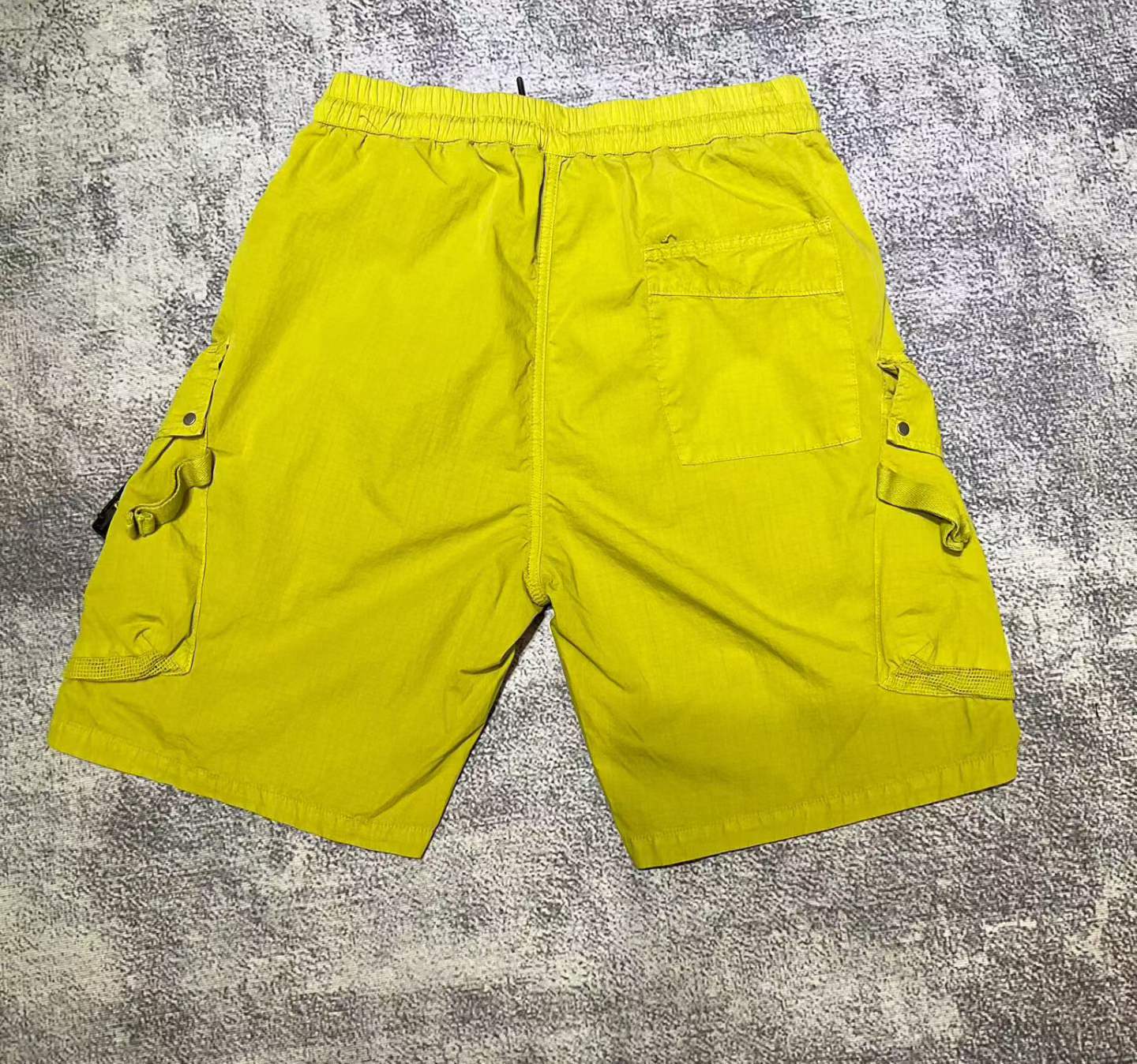 Short Stone Island - Modèle 3 - Jaune