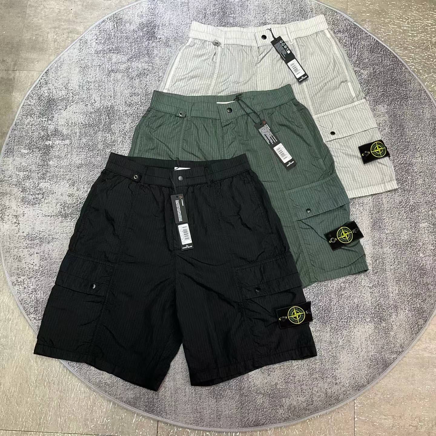 Short Stone Island - Modèle 4 - Blanc